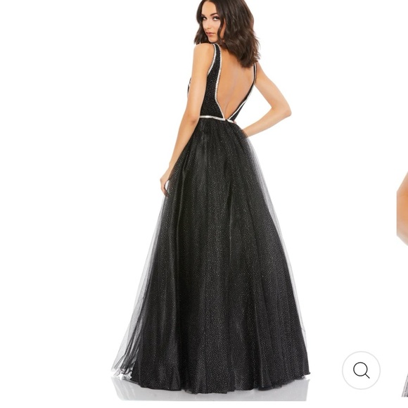 Absolutely stunning plus size 18 Mac Duggal bling tulle evening gown.  BNWT - Picture 2 of 9